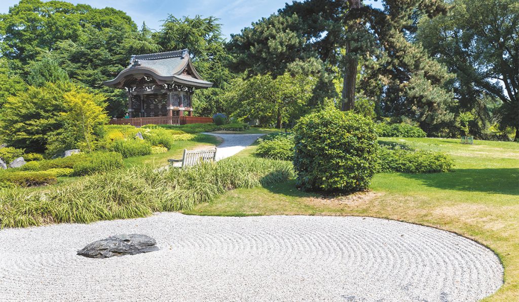 Jardin japonais. L'arche a été créée en 1910 dans un style architectural inspiré du XVIe siècle