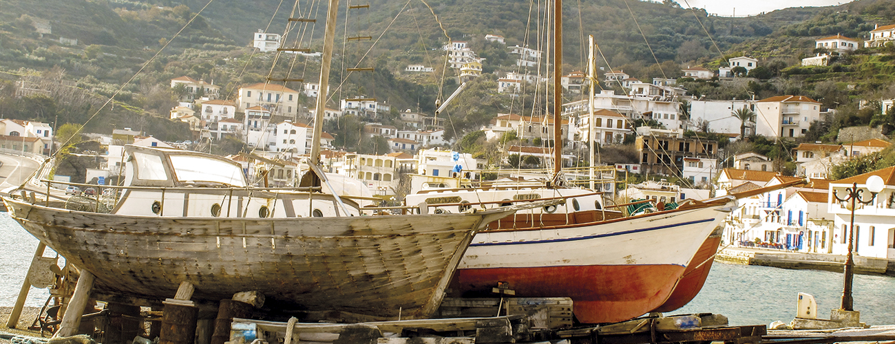 Le port d’Evdilos sur Ikaria. Une île de l’archipel des Sporades épargnée par le tourisme de masse.