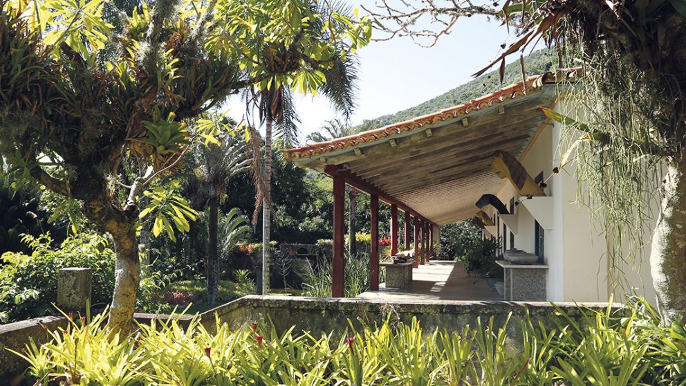 La maison où Roberto Burle Marx a passé une bonne partie de sa vie d’artiste. Il cultivait dans cette ancienne bananeraie, achetée en 1949, des plantes inconnues jusqu’alors.