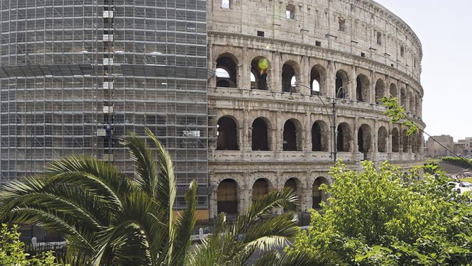 Les travaux de rénovation du Colisée. Selon le programme, la façade sera achevée cette année.