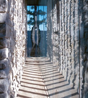 L’architecte japonais Tadao Ando a participé à la construction du nouveau domaine du Château La Coste, en Provence.