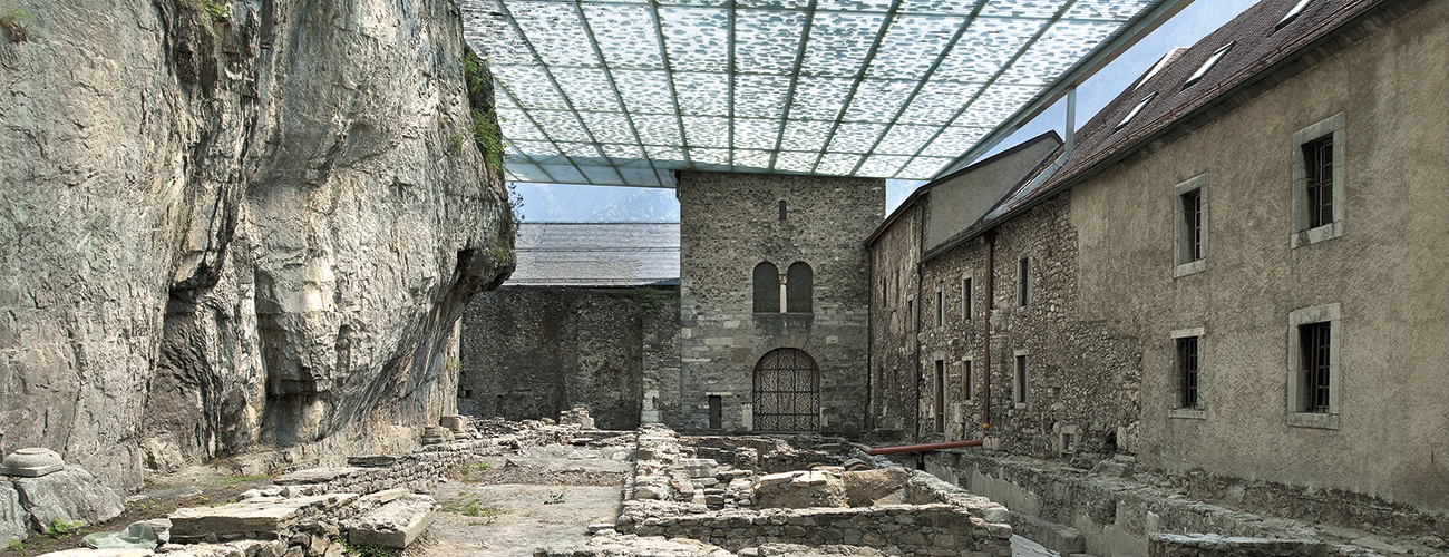 Site archéologique du Martolet. S’y superposent les ruines d’églises successives construites à partir du IV e siècle.