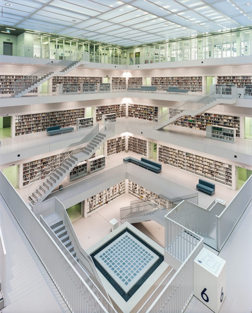 Les livres en images d’Ahmet Ertug. La « Stadtbibliothek » de Stuttgart.