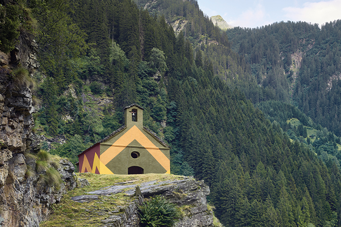 Une chapelle du village de Rossa