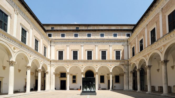 La cour intérieure du Palazzo Ducale d’Urbino.