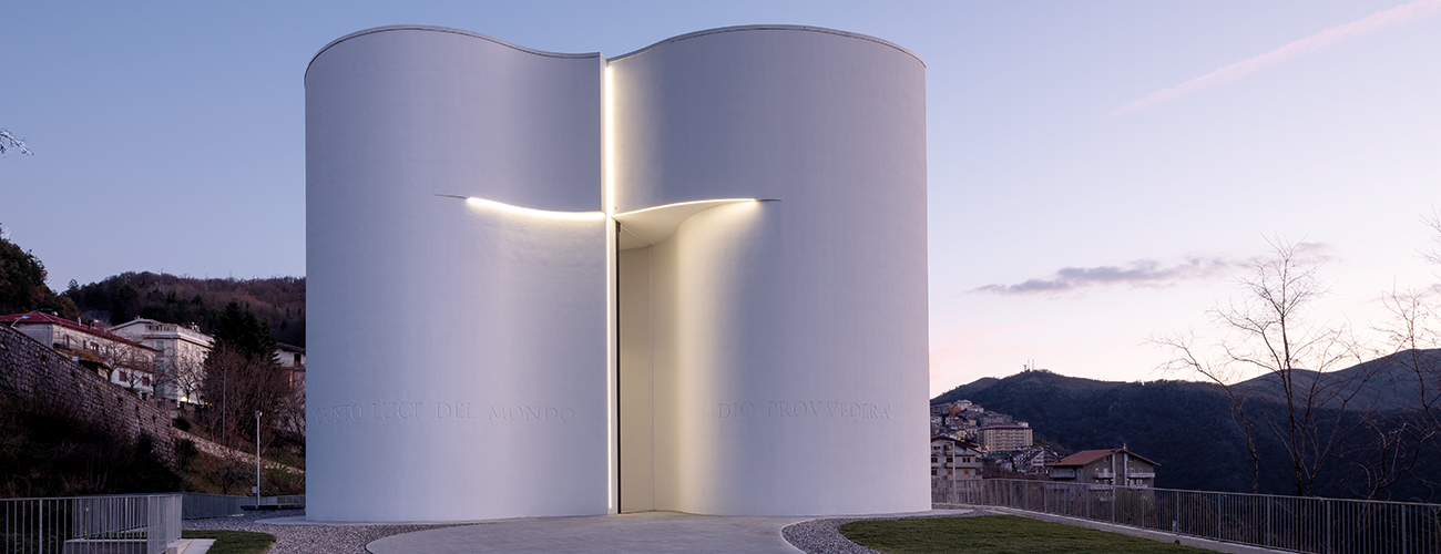 L’église Santa Maria Goretti, à Mormanno en Italie.