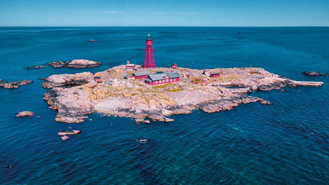 Le phare de l’île de Hamneskär.