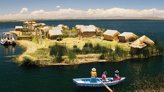 Les îles flottantes.