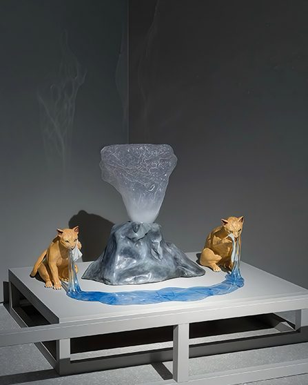 Les chats pleurant des larmes de verre